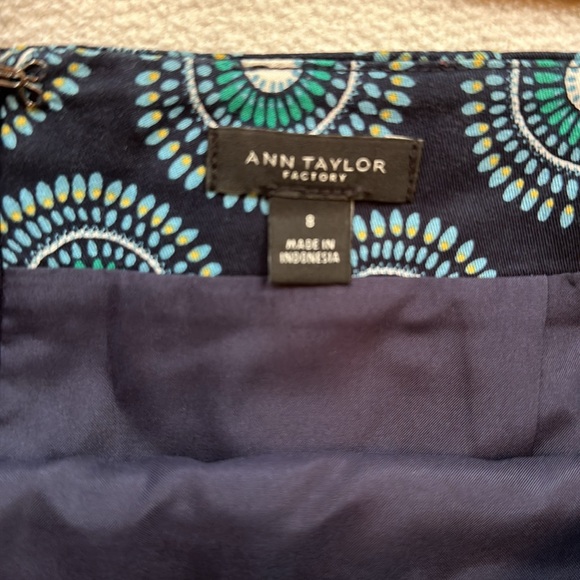 Ann Taylor Factory Skirt 8 - Picture 3 of 4